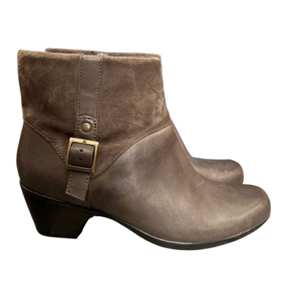 Clarks Ingalls‎ Dover Taupe Leather Suede Ankle Boots Buckle Zip Block Heel 9.5M
